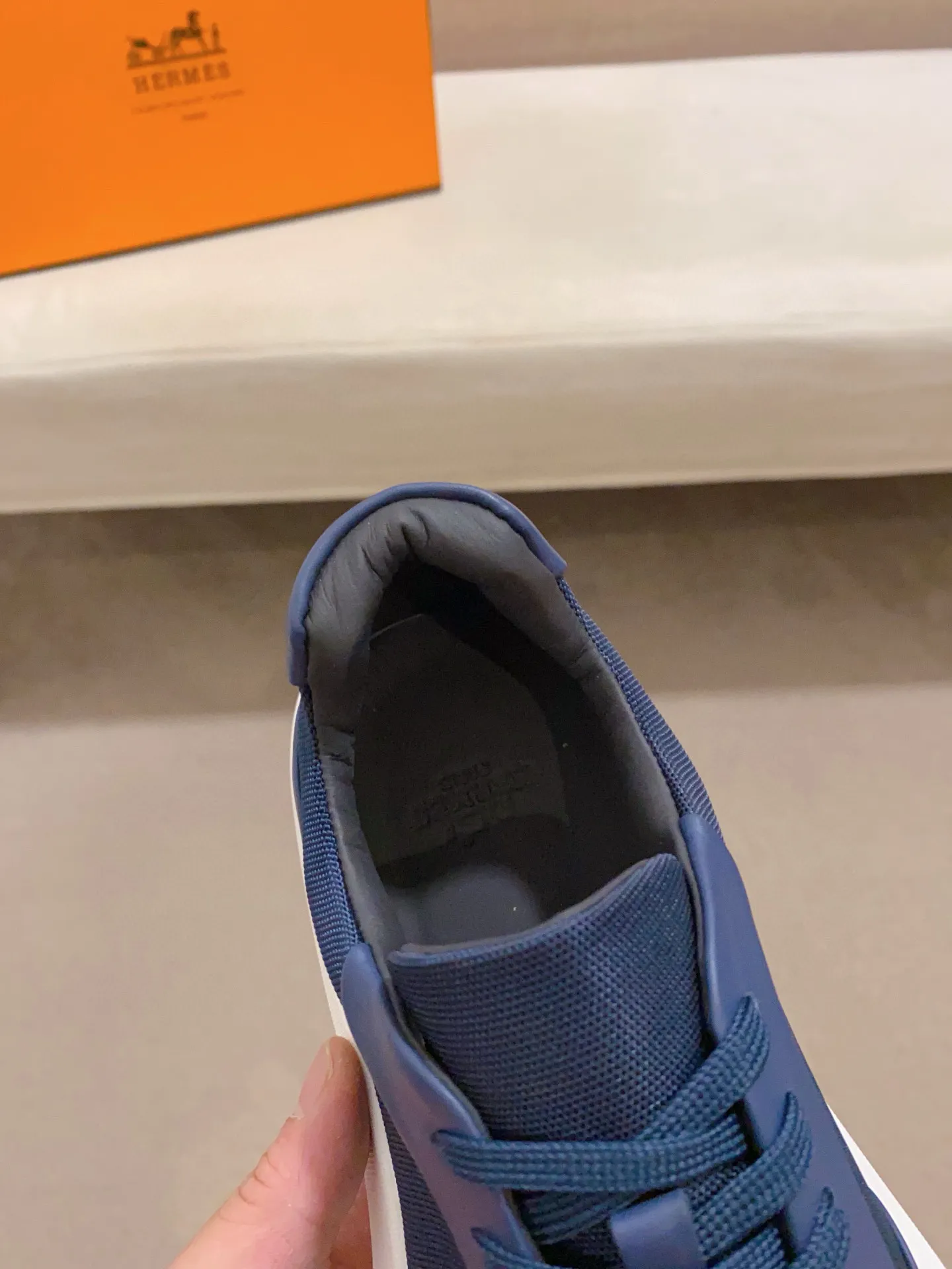 Men's clothing and shoes💰: 600💰《HERMES》【Classic Original Version】Hermès; Top 🔝 Purchasing Agency 🔍🔍Men's latest 🇺🇸 counters are on sale simultaneously, original imported from Italy ▲▲Silk cowhide with breathable fabric ▲▲ (high-end and expensive Qi·Grade) Exquisite workmanship (Italian 🇮🇹Imported water-dyed 🐂cowhide lining) Sole: Original sole provided by the original factory, ⚠️Exclusive double-layer activity·TPR·Rubber·Combined molded outsole; Super·comfortable·wear-resistant·non-slip·environmental protection The real thing is more beautiful if you take the real thing (high quality, follow the order), you can enter and exit the counter at will * Number of yards: 38·39·40·41·42·43·44# (can be customized 45.)